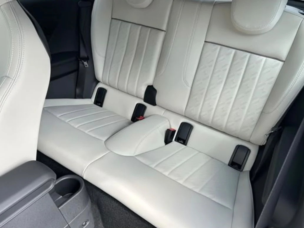 2025 2025 MINI COOPER C FAVOURED TRIM interior view